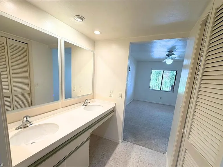 7360 Saint Ives Way #2205 — Photo 24