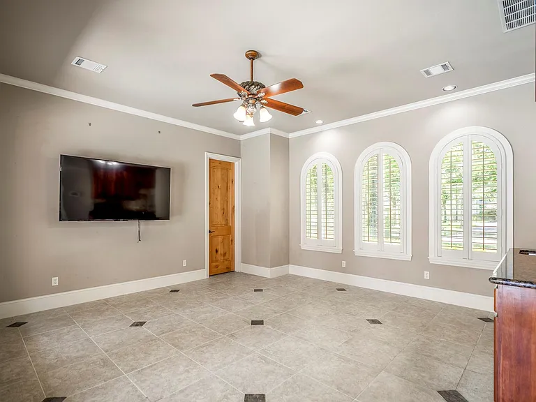 11918 Waterford Estates Ct — Photo 38
