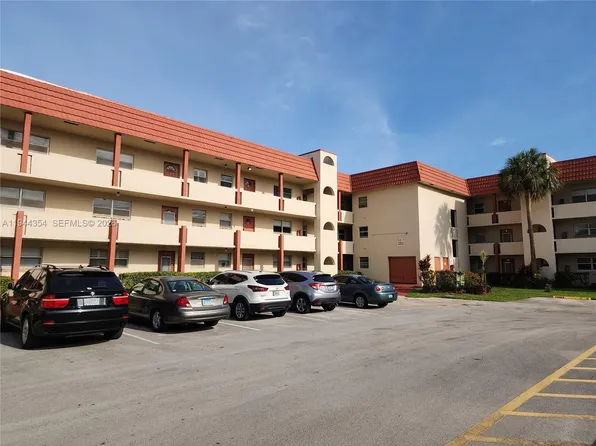 2931 Sunrise Lakes Dr E APT 205, Sunrise, FL 33322