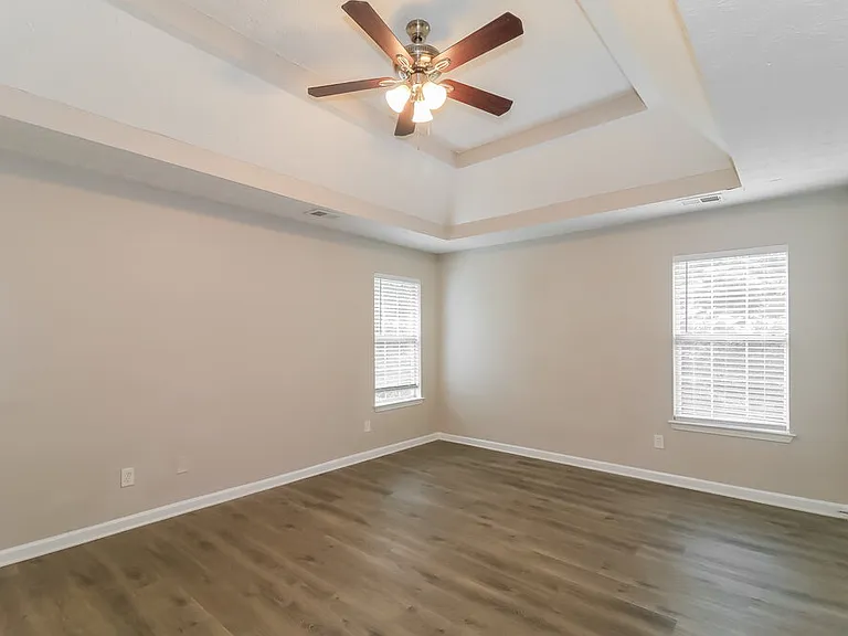 2597 Oslo Ct — Photo 12
