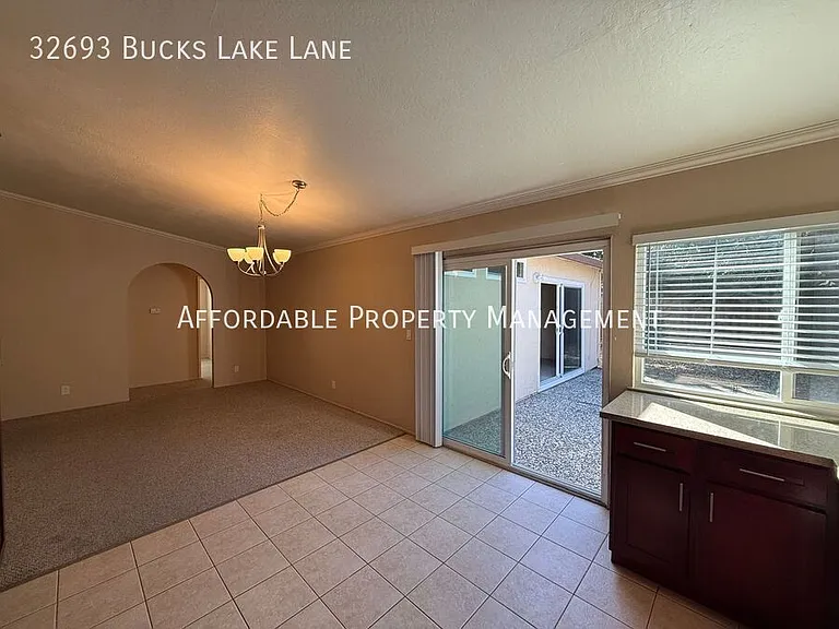 32693 Bucks Lake Ln — Photo 6
