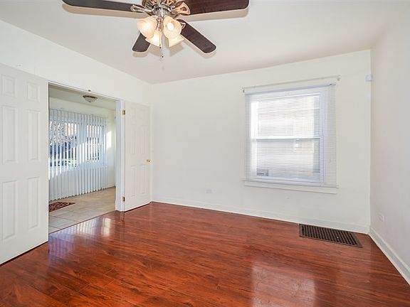 3rd image of 13824 Kanawha St