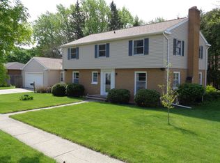 1317 W Frances St, Appleton, WI 54914