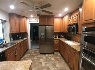6932 Waverly St, Sarasota, FL 34243