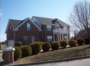 504 Pinehurst Cir, Richmond, KY 40475