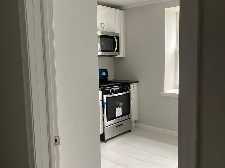 532 Brinton St #2 — Photo 1