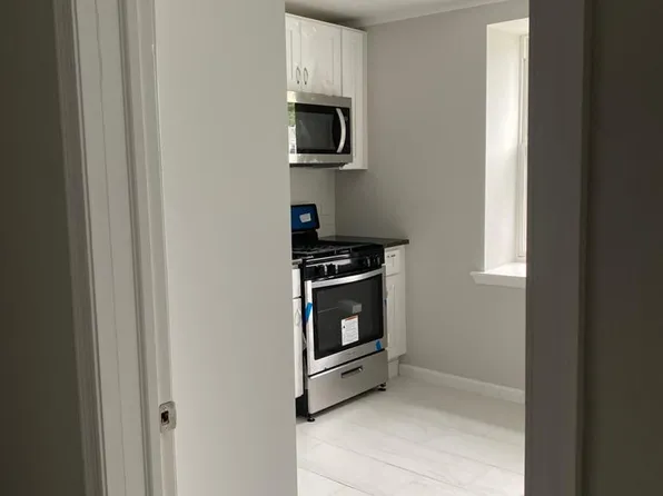 532 Brinton St #2, Philadelphia, PA 19144
