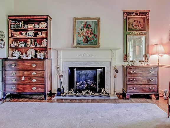 5th image of 512 Walnut Springs Dr
