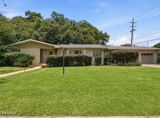 199 N Southlawn Dr, Lafayette, LA 70503