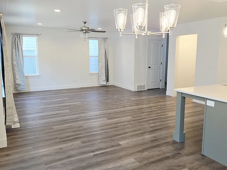4022 W 1100 N — Photo 31
