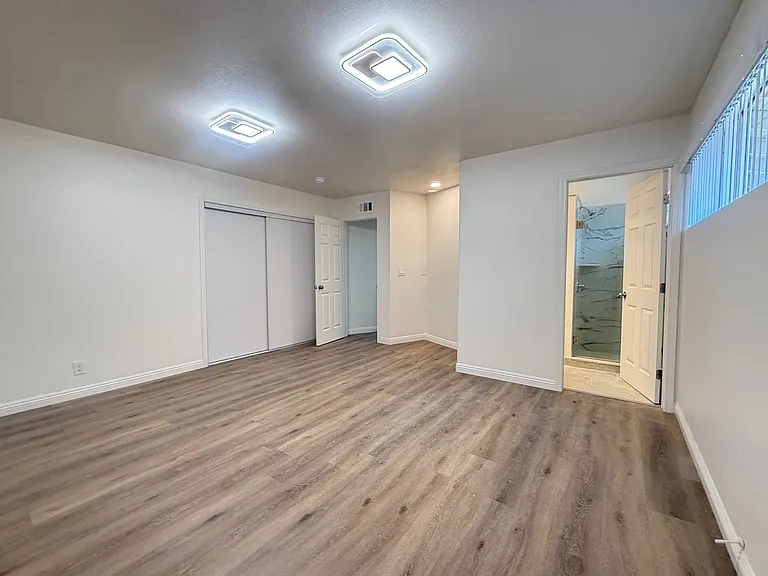 4642 Canoga St #A — Photo 15