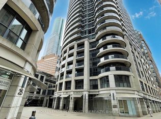 21 Carlton St #3704, Toronto, ON M5B 1L3