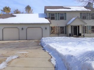 2149 S Point Rd, Green Bay, WI 54304