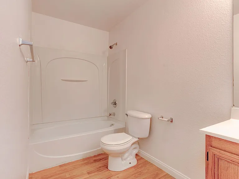 1195 Sweet Orange St — Photo 22