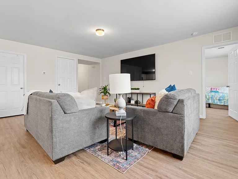 9937 Amosite Dr — Photo 16