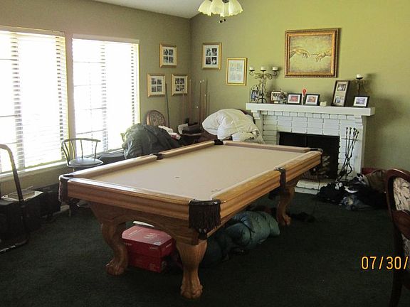 Living room, furnished