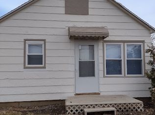 143 S Hallett Ave, Swanton, OH 43558