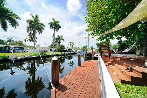 2518 Gulfstream Ln Photo 1