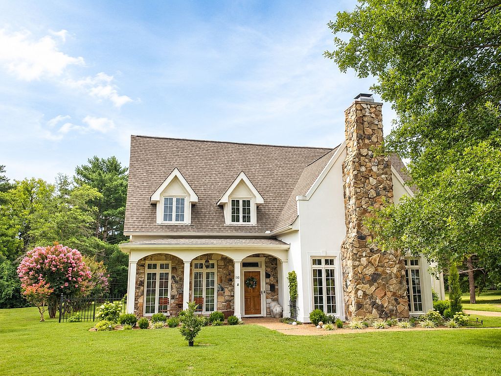 110 Pebble View Dr - Property Image