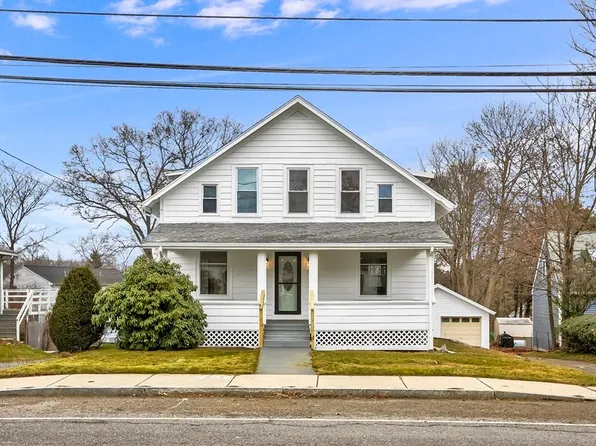718 W Main St, Avon, MA 02322