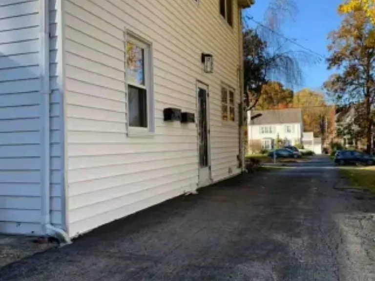 247-249 Wildwood Dr #2 — Photo 5