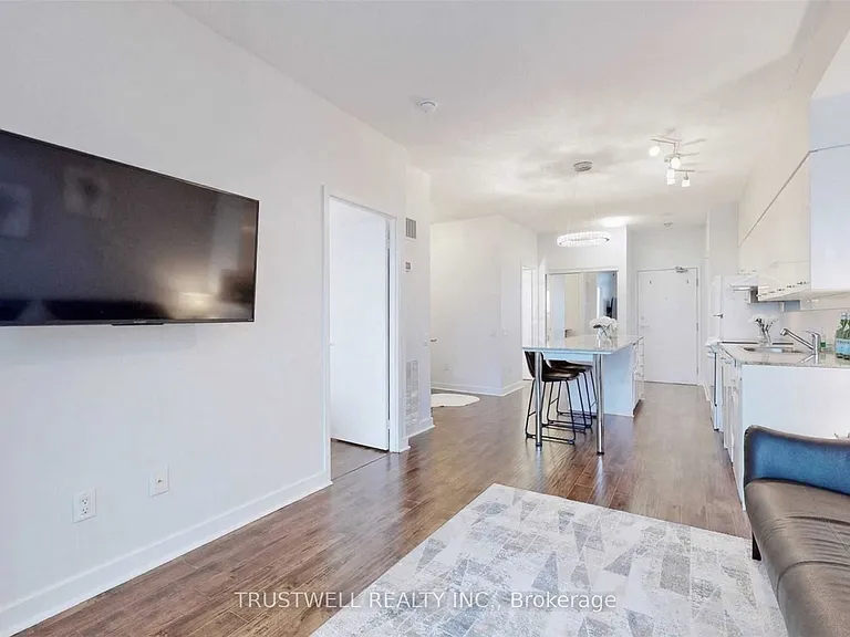 33 Singer Ct #2808 — Photo 9