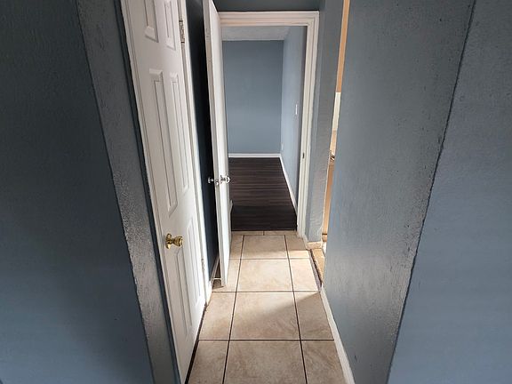 5th image of 2204 Salisbury Ave #A