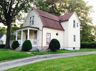 205 N 36th St, Belleville, IL 62226
