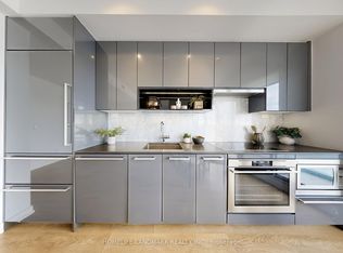 117 McMahon Dr #2011, Toronto, ON M2K 0E4