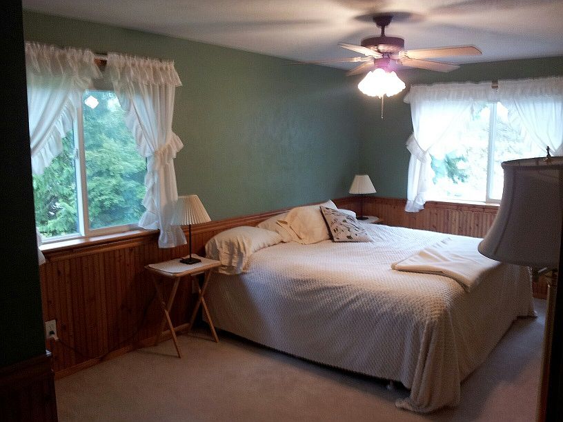 2nd image of 1752 E Island Lake Dr