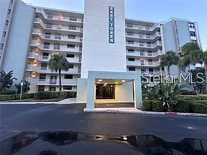 Building Photo - 300 Woodette Dr #303