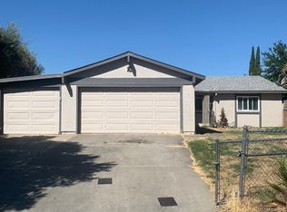 42 Paramount Cir, Sacramento, CA 95823