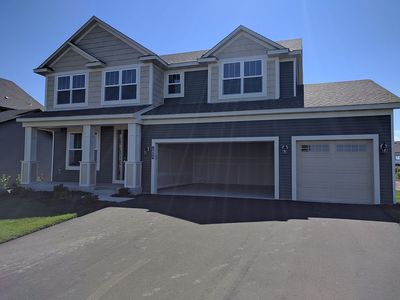 1624 River Rock Dr, Carver, MN, 55315