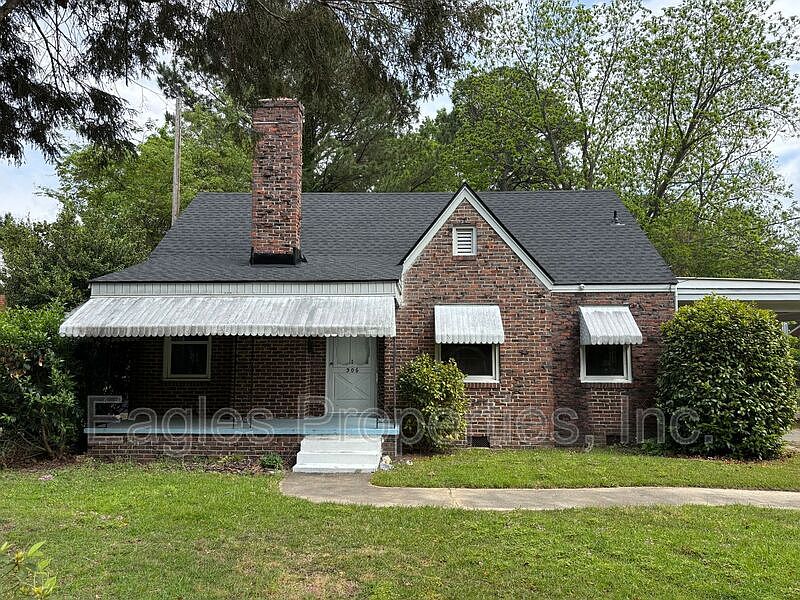 1st image of 306 S Andrews Ave