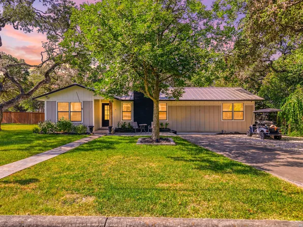 227 W HIGHLAND DR, Boerne, TX 78006