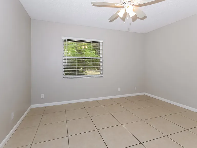 13789 Geranium Pl — Photo 13