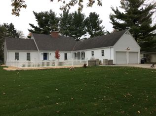 109 Apache Dr, Janesville, WI 53545