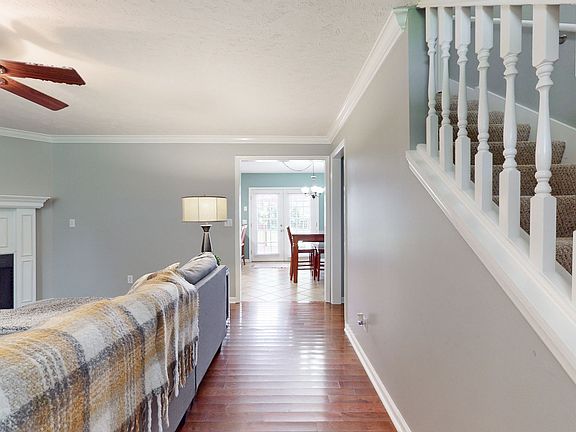 5th image of 2250 High Meadow Dr