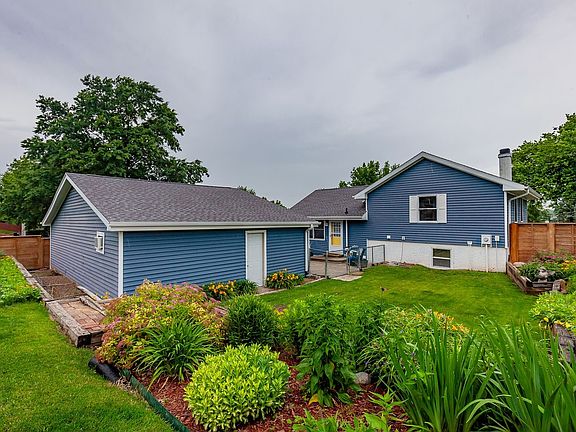5th image of 4846 Candlewick Dr