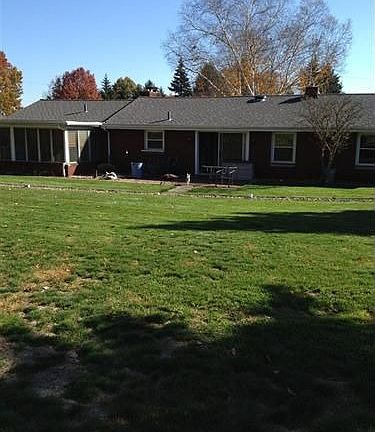 3rd image of 1456 Leyton Dr