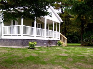 54 Monarch Dr, Augusta, ME 04330