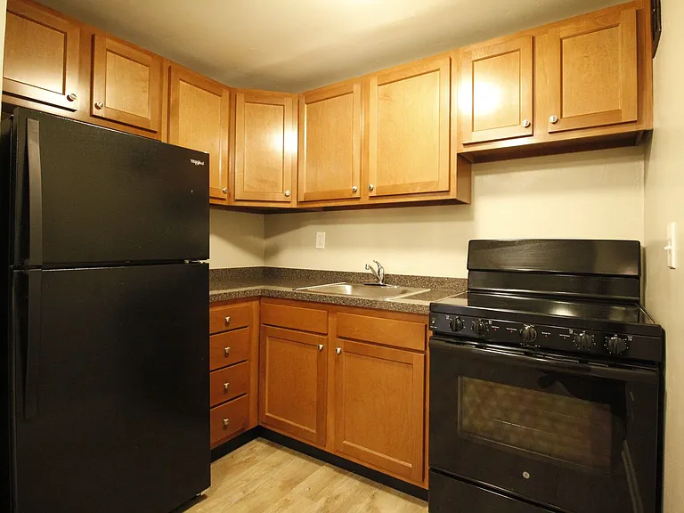 Oak Ridge Apartments — Photo 15