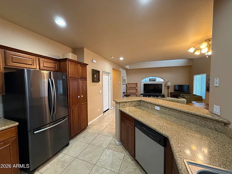 1120 S Ash Ave #1003 — Photo 8