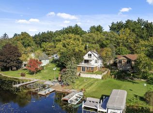 W2385 New Deal Ave, East Troy, WI 53120