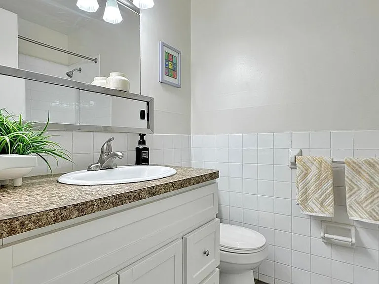 Coppertree Apartments — Photo 21