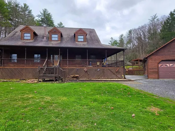 419 Bennett Way, Summersville, WV 26651