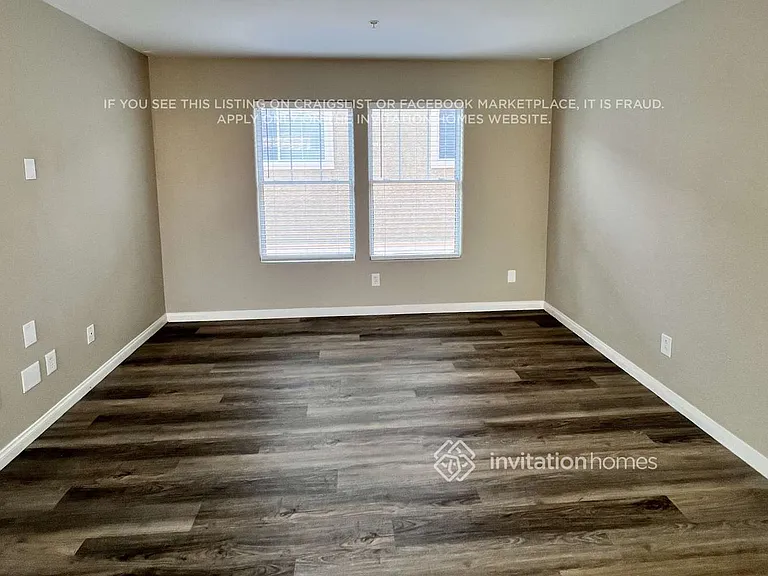 644 Desert Passage St — Photo 15