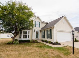 8546 Antlers Trl, North Ridgeville, OH 44039