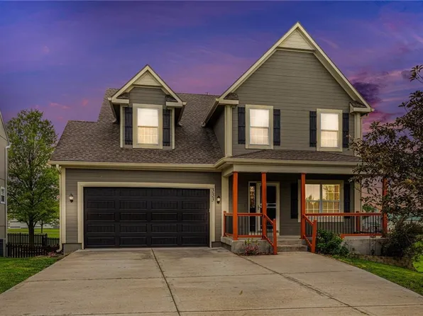 333 Mulberry Dr, Raymore, MO 64083