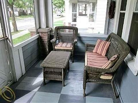 Enclosed Front Porch!